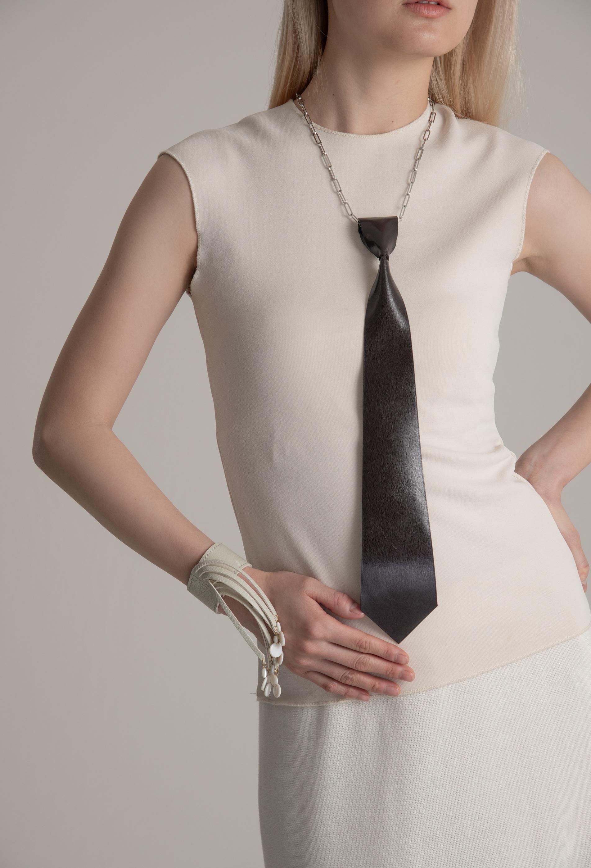 レザーネクタイネックレスdark brown （一歩006-NCT）一歩シリーズ